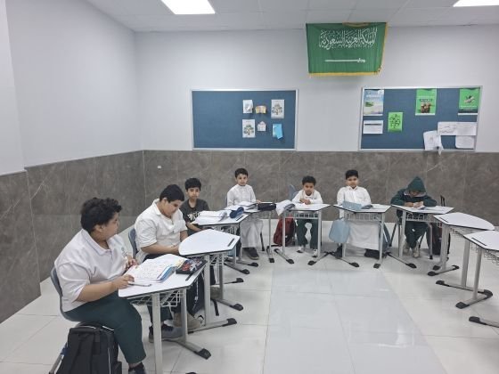 طريقة جلوس الطلاب